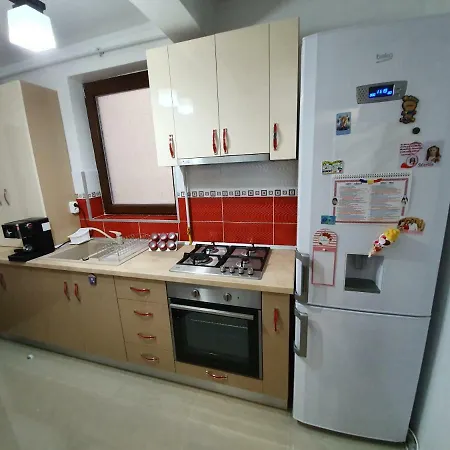 Katy Neversea Köstence